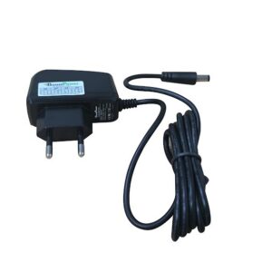 ספק כח לקיר ממותג אוניברסלי 12V/1A