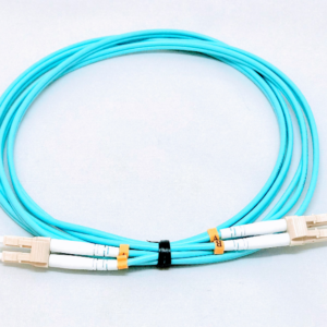 מגשר אופ' LC-D/LC-D OM3 MM Duplex תכלת 5מ'
